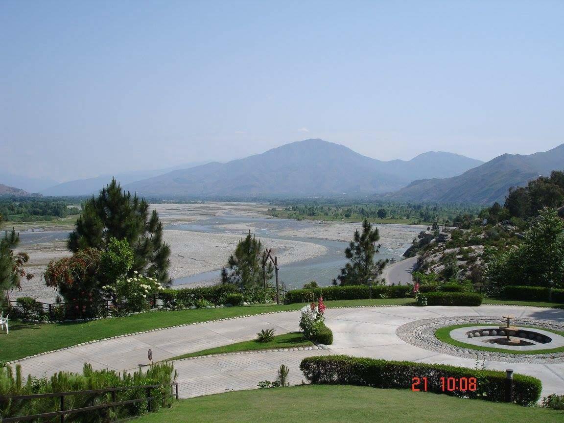 Rock City Resort Mingora Exterior photo