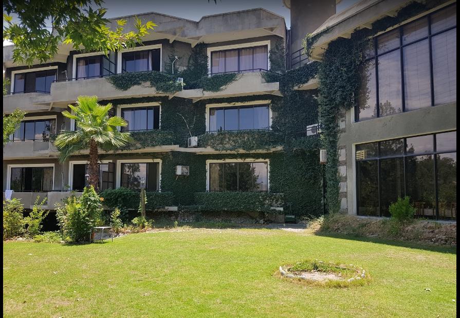 Rock City Resort Mingora Exterior photo